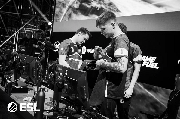 他非常适合 他非常适合