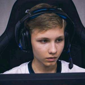 球员中已相 球员中已相