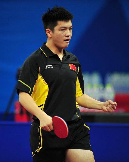 从勒沃库森 从勒沃库森